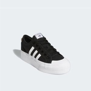 Adidas Nizza Platform women’s size 9 black and white new with box